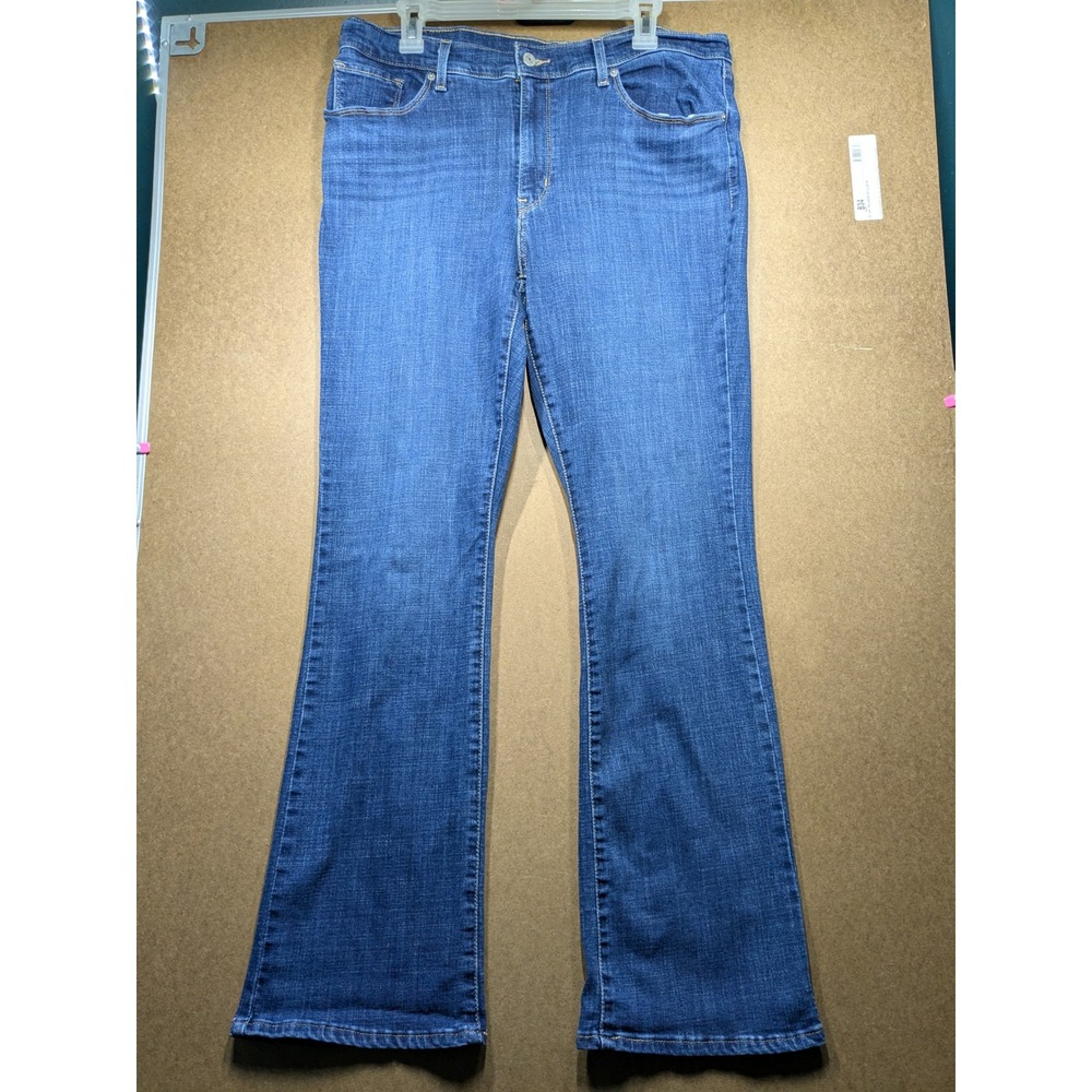 Levis Classic Bootcut Jeans Womens 16 Medium Wash Blue Mid Rise Denim Pants